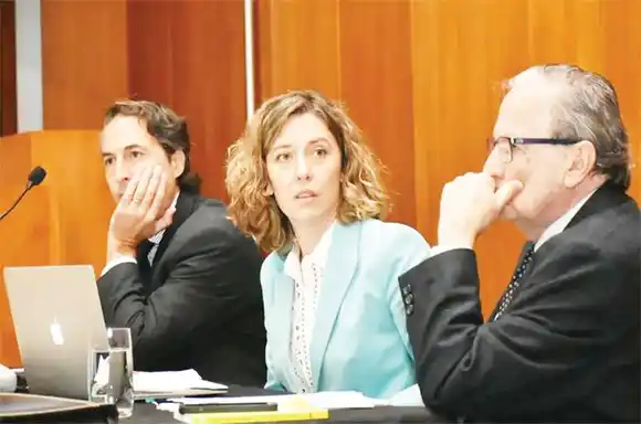 El Jurado votó por mayoría la  destitución de la procuradora Goyeneche