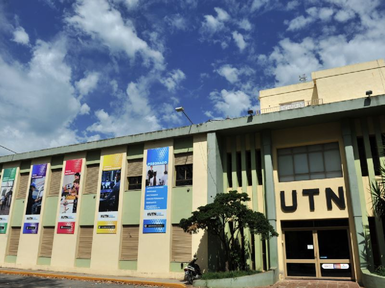 Más de la mitad de los alumnos de la UTN tiene una beca