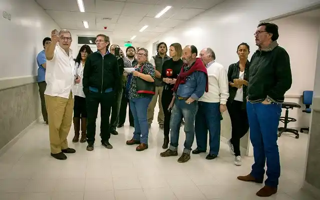 Hugo Gorla seguiría al frente del Hospital hasta que se realice el traslado completo