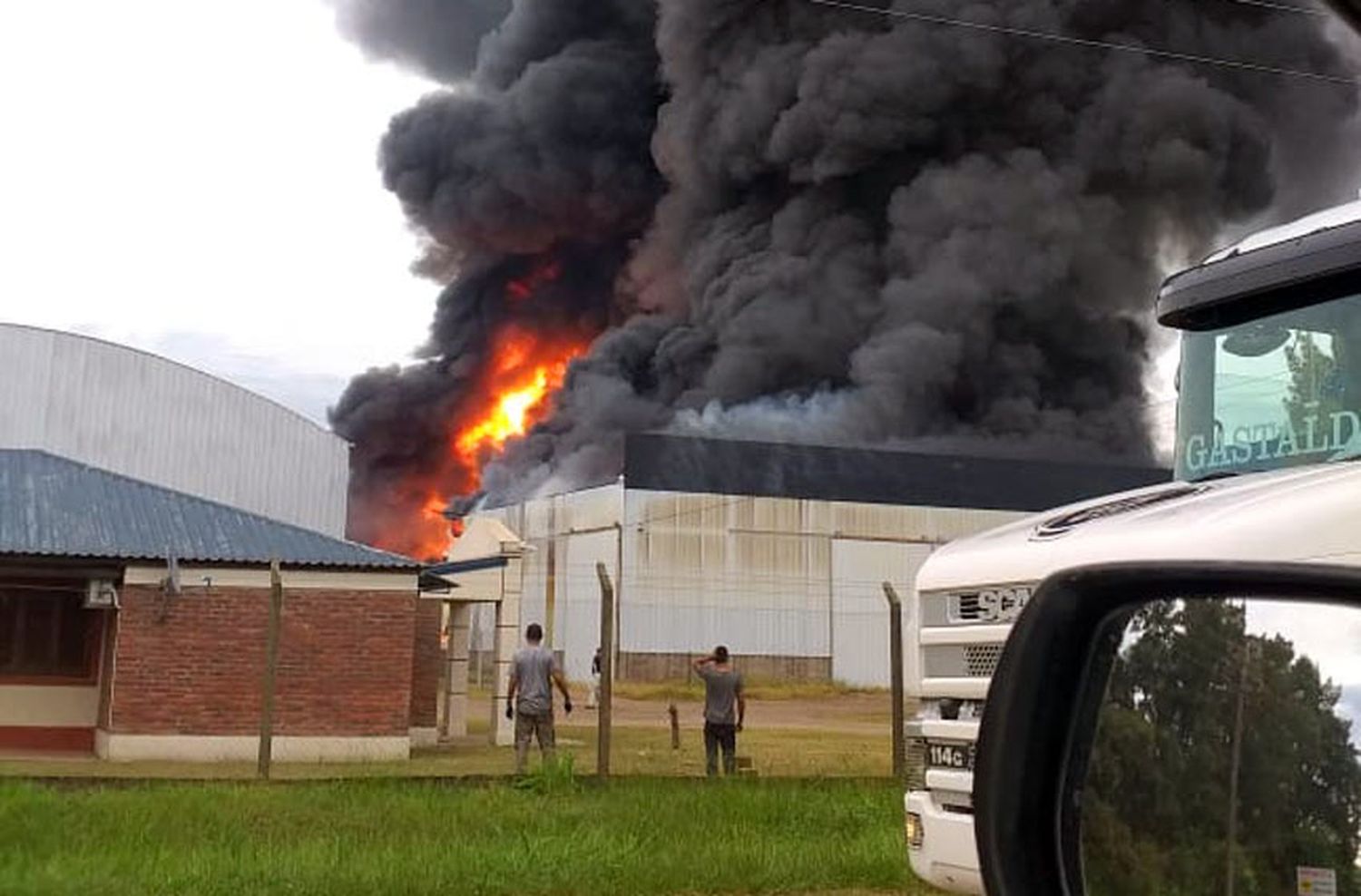 Explosión en Recreo: un muerto y tres heridos