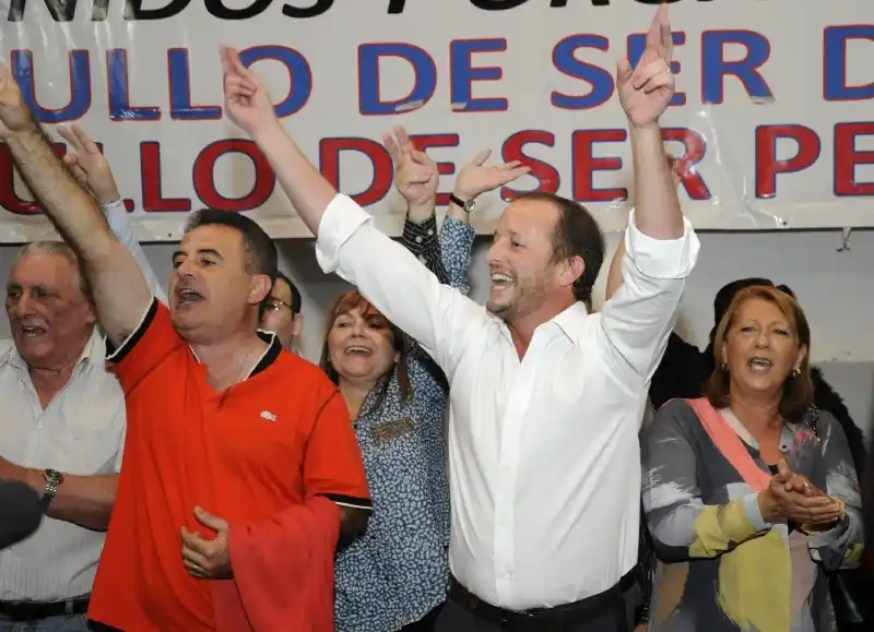 Insaurralde lanzó su carrera a la Gobernación y recibió el apoyo de 13 intendentes 