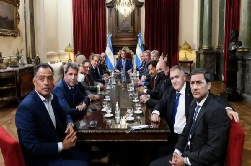 FMI: Massa negocia pero la oposición advierte que no apoyará si no hay cambios