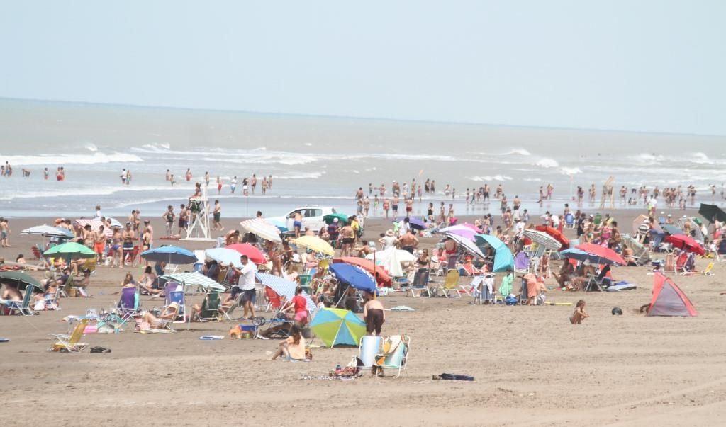 Domingo nublado pero a pura playa