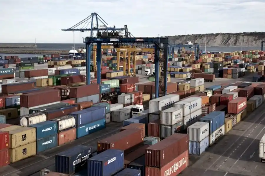 Massa aprobó un nuevo sistema de importaciones que beneficiará a más de 7.400 pymes