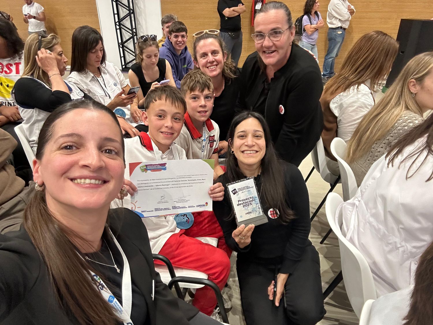 Alumnos y docentes de Brinkmann y Las Varillas