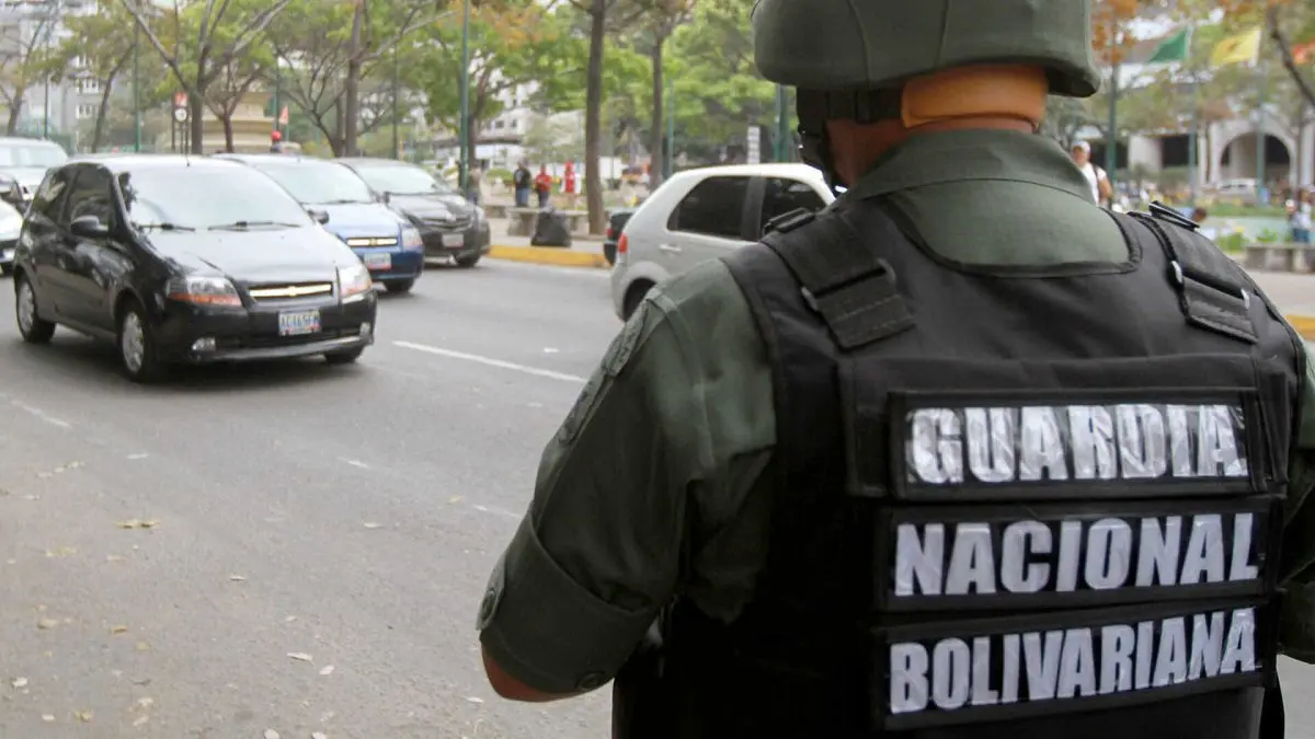 ¡ALARMANTE! La Guardia Nacional expulsa a 48 oficiales por «medidas disciplinarias»