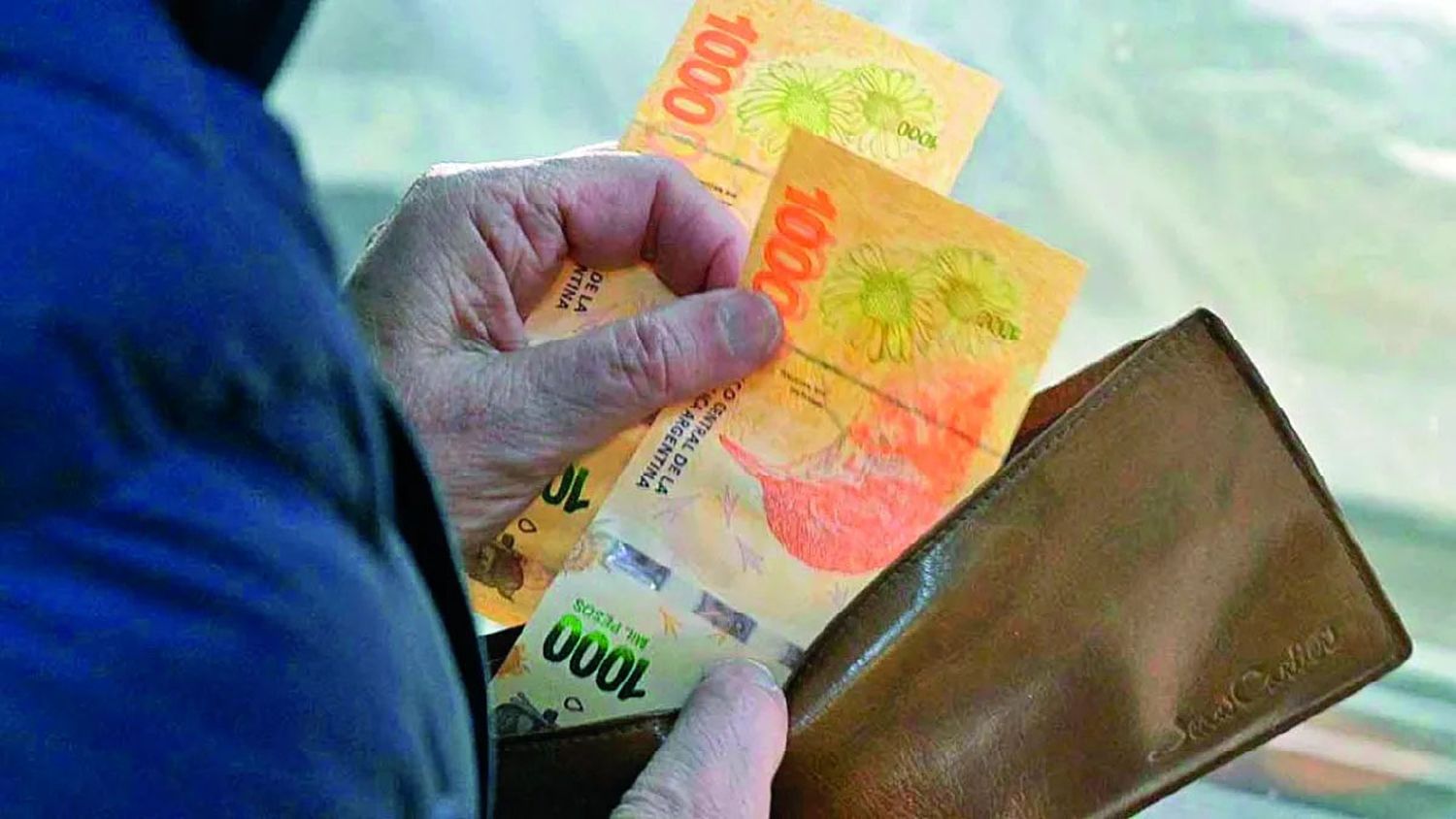 El salario promedio pretendido superó en junio los 900.000 pesos