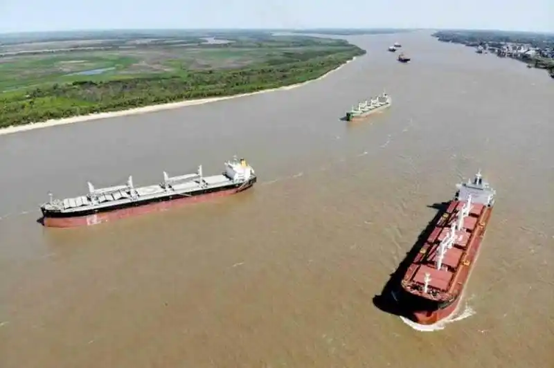 Países de la región discuten 
monto de peaje en hidrovía Paraná