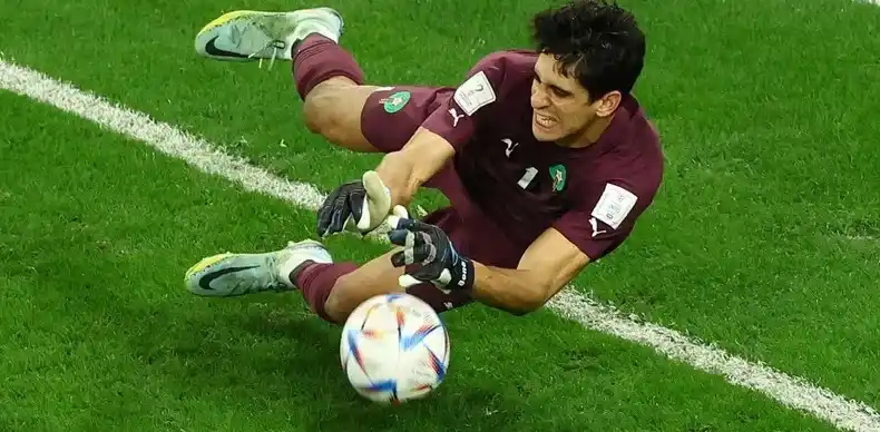 Quién es Yassine Bounou, el arquero de Marruecos que hizo historia ante España y cuál es su vínculo con River
