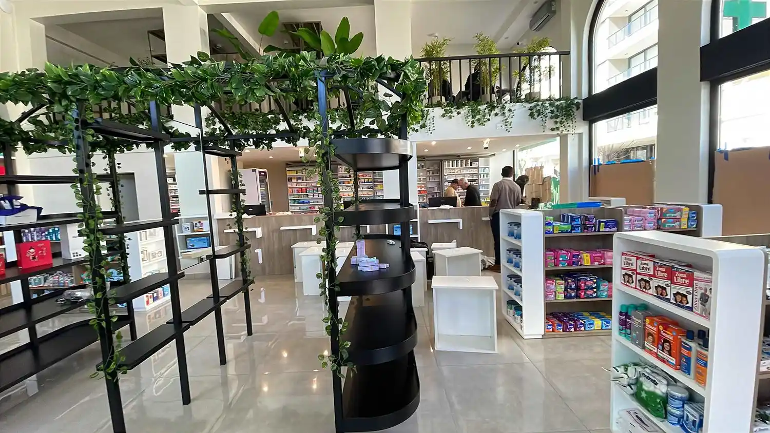 NOVUM FARMACIAS abre su tercera sucursal en Tandil: "El cuidado evoluciona"