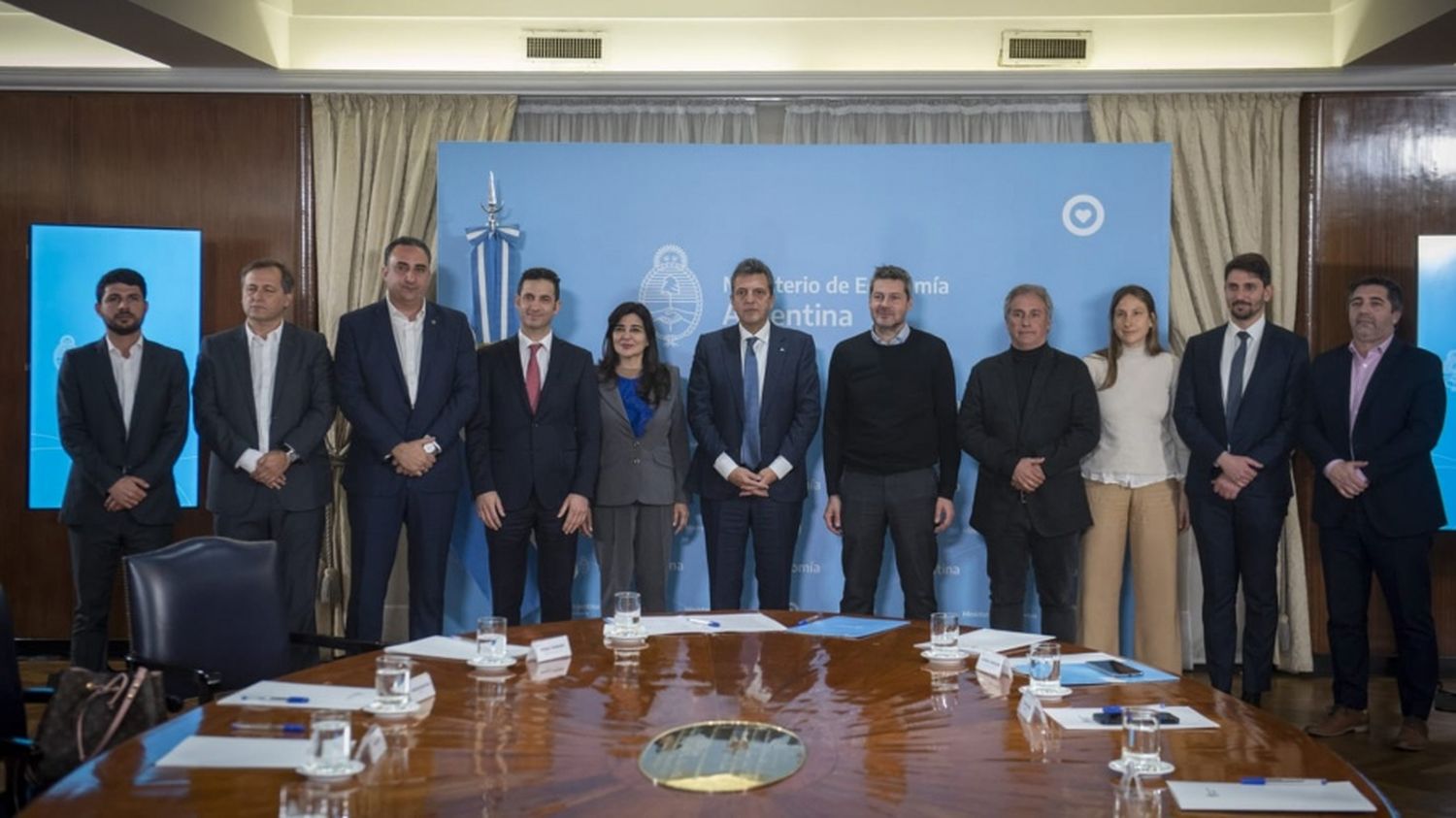 PreViaje: Massa y Lammens acordaron precios con las cámaras prestadoras