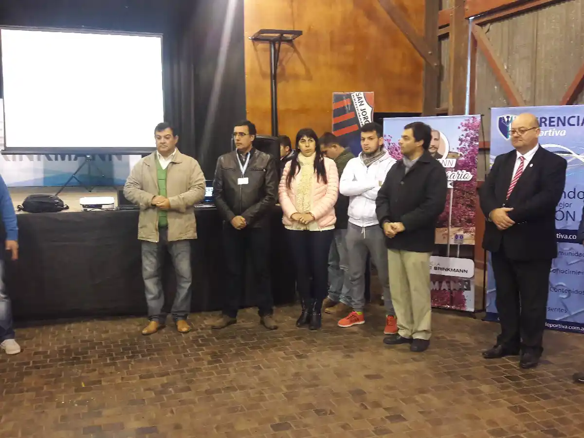 Brinkmann: comenzó la capacitación para dirigentes deportivos 