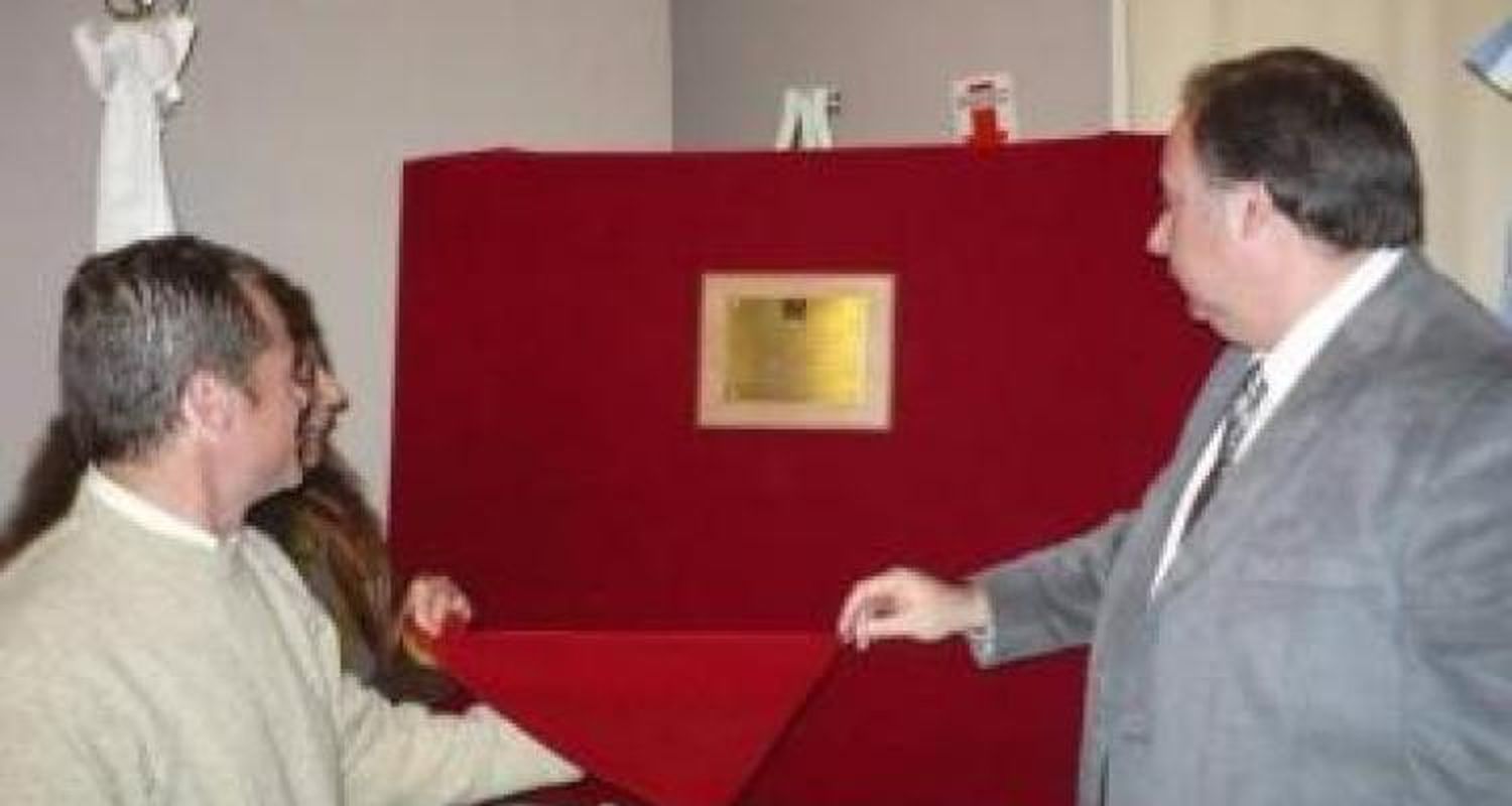 Sesenta y cinco años de luz
