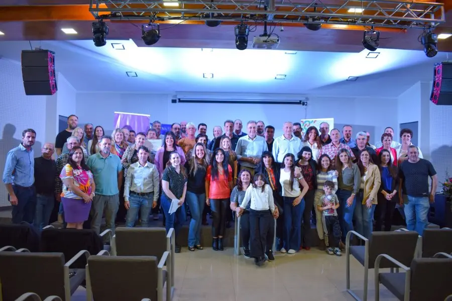 Emotivo reconocimiento a la trayectoria municipal y comunal