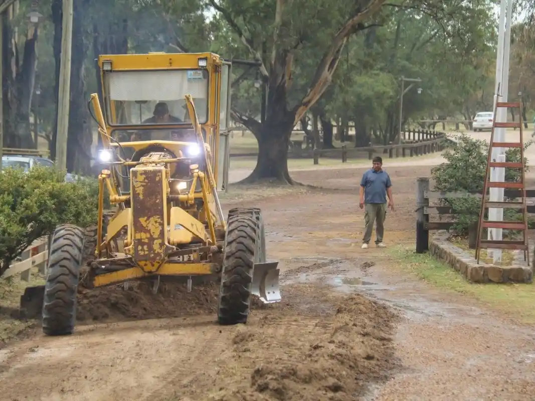 Repararon la entrada secundaria del Parque Unzué y continuarán con la puesta a punto del Camino de la Costa