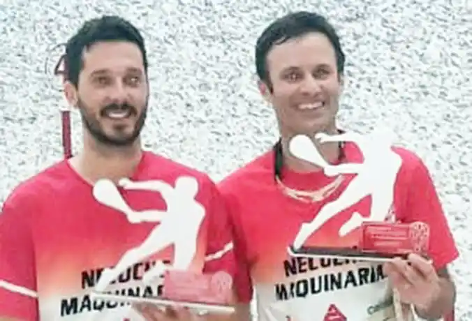 Triple éxito de Huracán en los zonales de pelota paleta