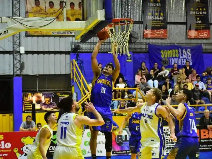 Sarmiento cayó ante Mitre en
doble tiempo suplementario