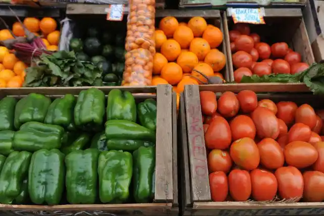 Una familia tipo necesitó 25.780 pesos para vivir en octubre