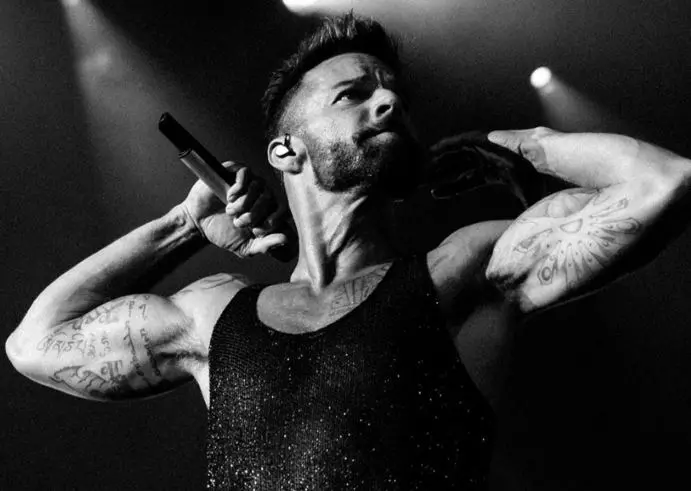 Ricky Martin “obsesionado” con la situación de los trabajadores de la salud