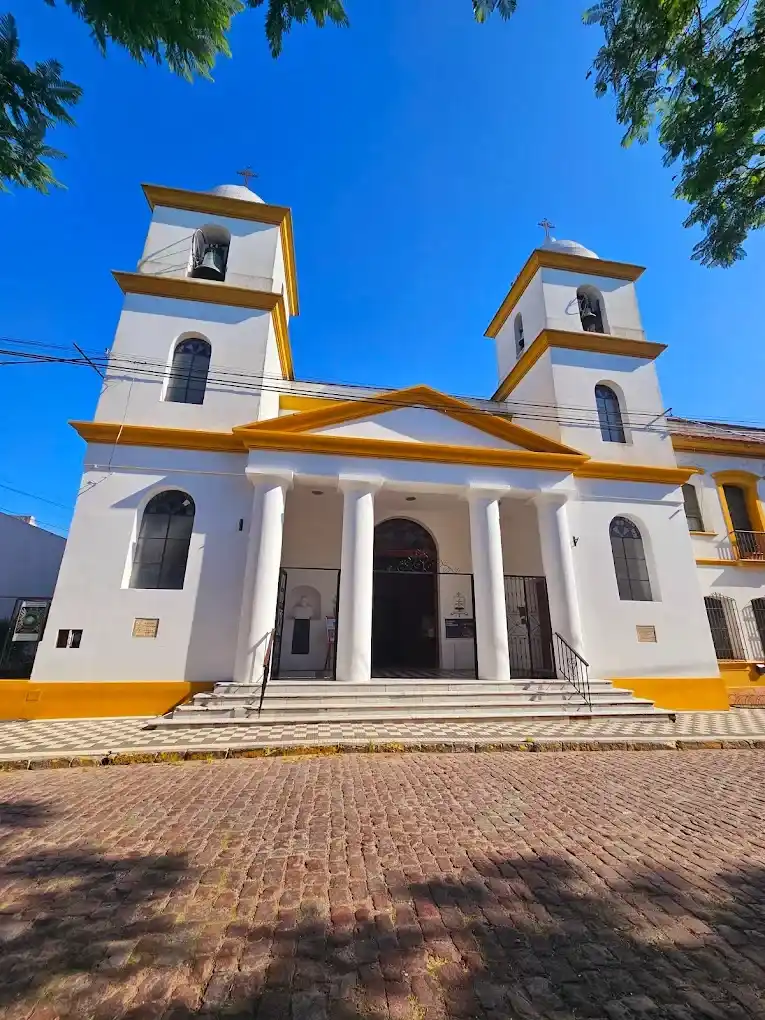 La Iglesia Catedral de Chascomús convoca al Encuentro de Adoradores y anuncia nuevos horarios para las misas