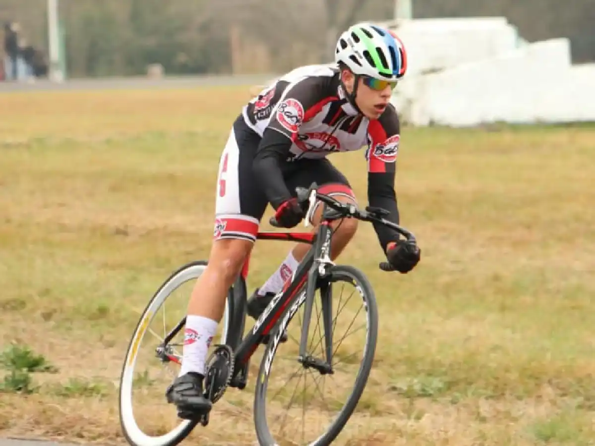 Serrano y Almada al podio en Paraná