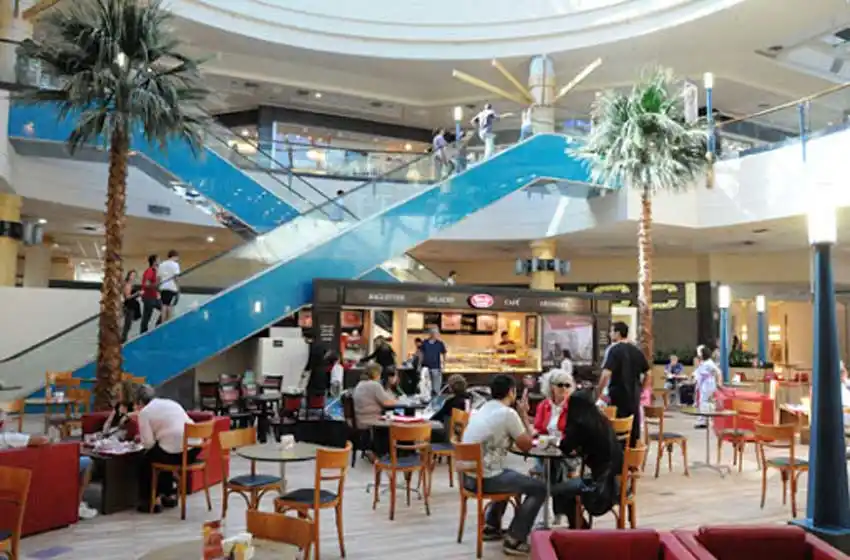 Crisis en los shoppings: «Estamos preocupados porque no sabemos si se podrá continuar con las actividades»