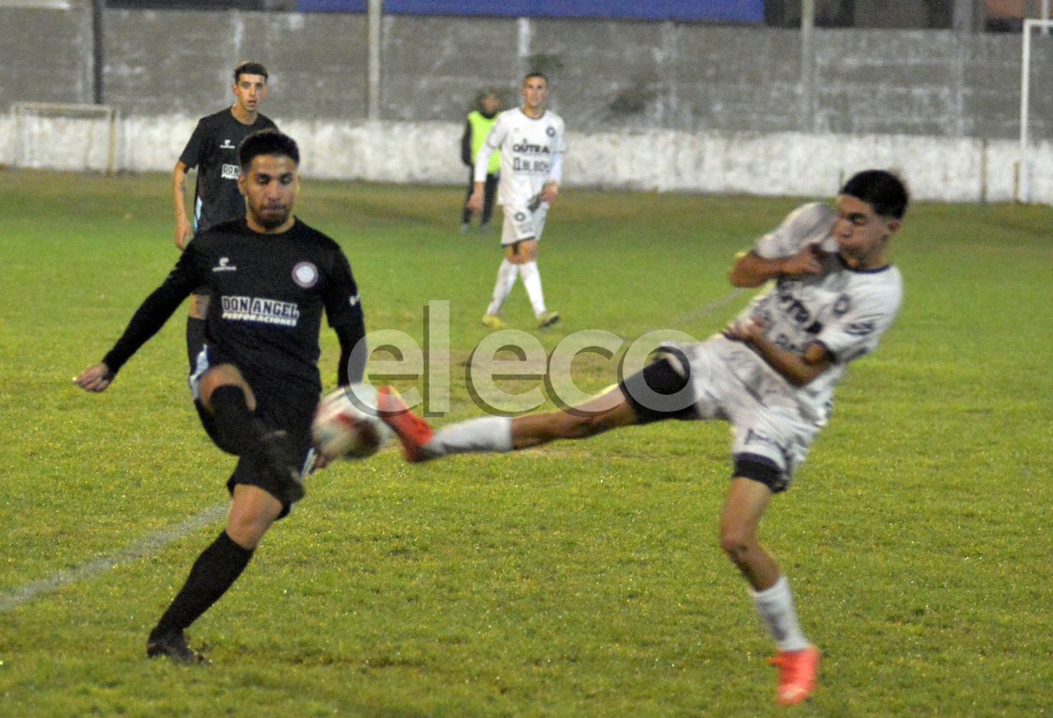 En Ferro, Racing de Olavarría lo dio vuelta.