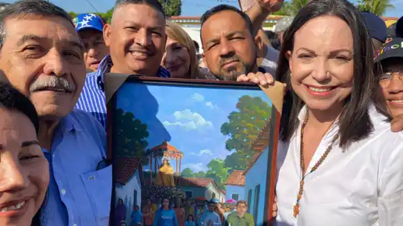 ¿HABILITACIÓN O PRESIDENCIA? ¿Qué pediría María Corina Machado en su visita a la Divina Pastora? (VIDEO)