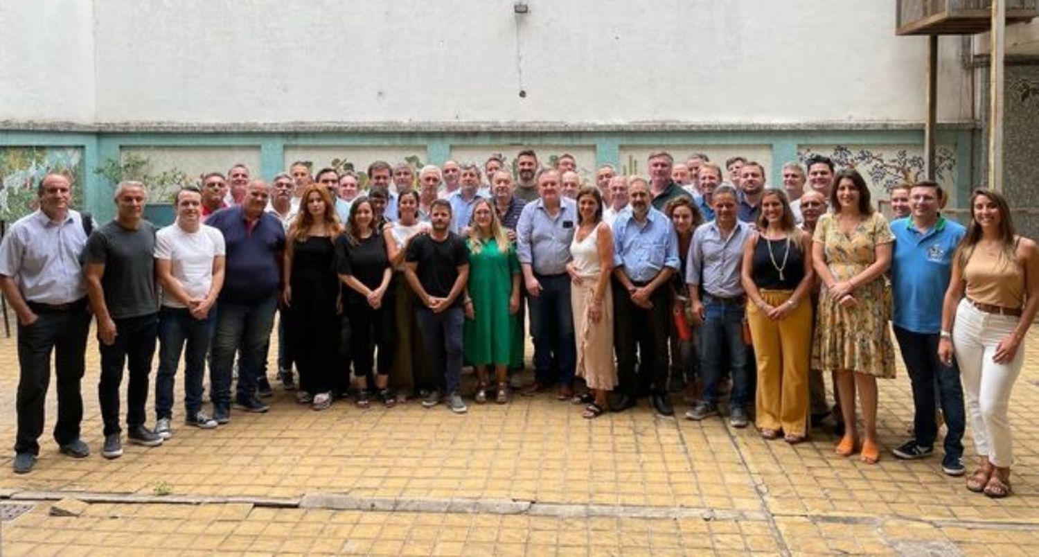 En Rosario, el nuevo frente de la oposición tuvo su acto fundacional