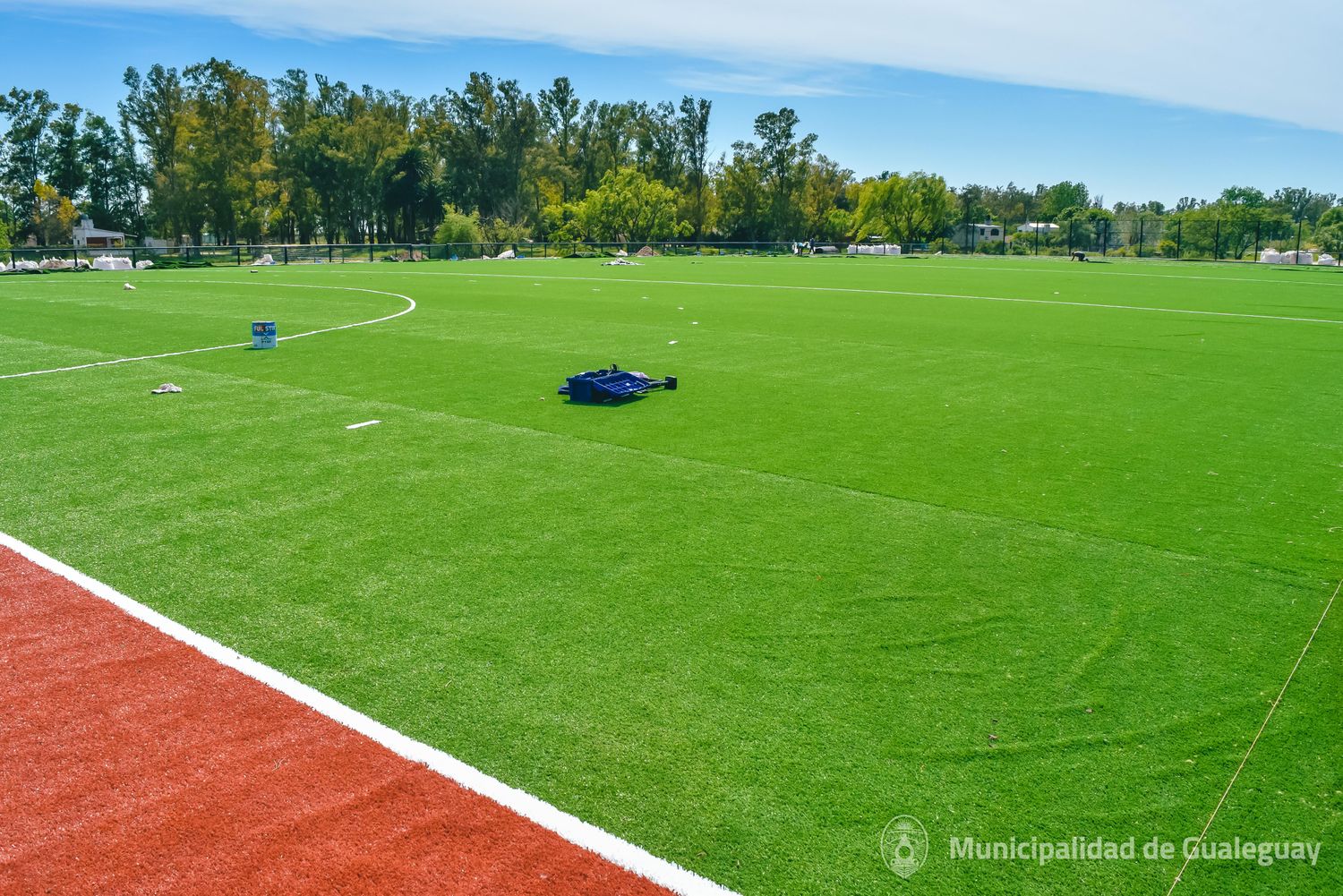 Robaron en los baños de la cancha de hockey