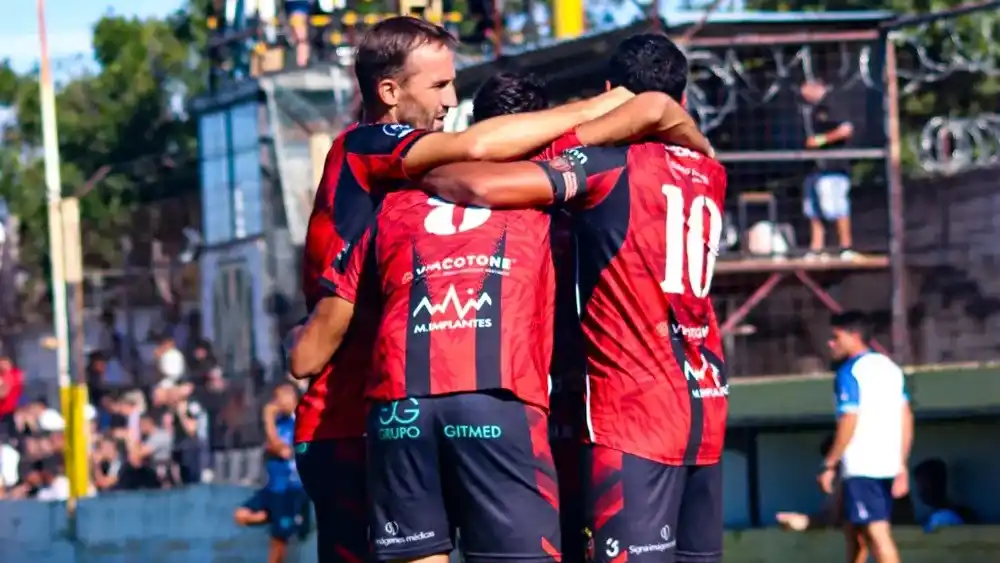 FOTO DIARIO LOS ANDES Uno de los ascensos fue para FADEP.