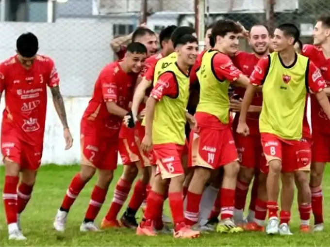 El Bicho Colorado empató 2 a 2 en Sarmientp.Foto:CAFE