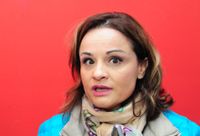 "En un partido tradicional no hubiese podido postularme", expuso Andrea Almenta