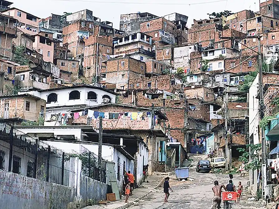 Brasil sacó a 3,5 millones de personas de la pobreza, dijo un ministro de Lula