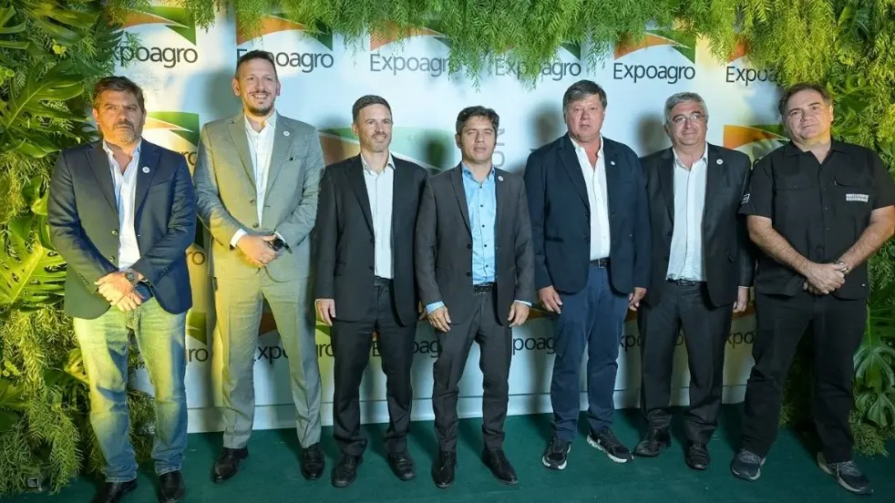 Todo lo que dejó la visita de Kicillof a Expoagro: anuncios para el campo, críticas a Milei y foto con Macri