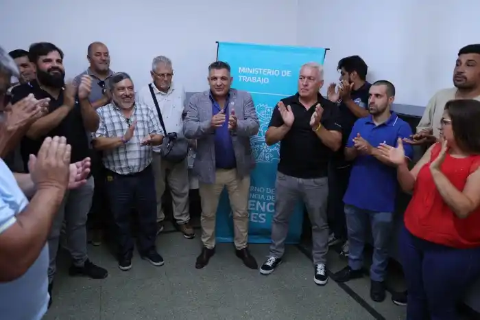 Torres, Reveles y otros delegados regionales del Ministerio.