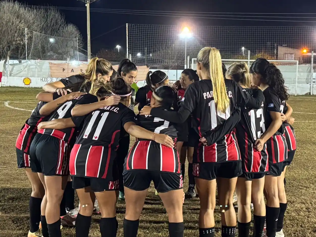 Paraná hizo un gran partido, pero no pudo vencer a Somisa.