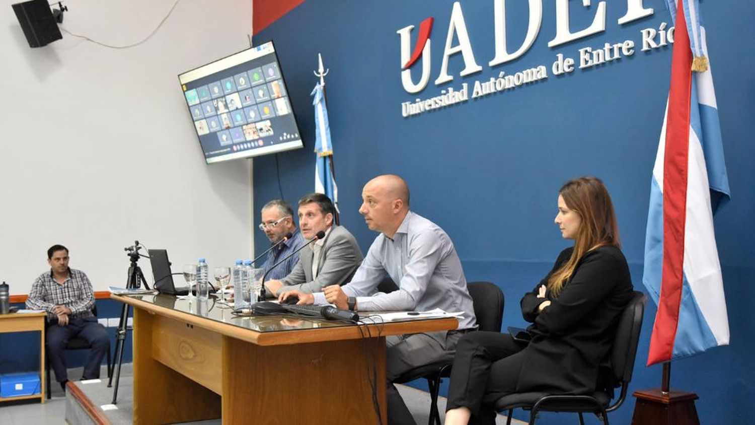 La Universidad Autónoma de Entre Ríos aprobó la paridad de género en la conformación de los órganos colegiados