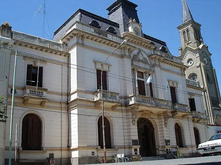Saladillo: Exigen aumento para trabajadores municipales