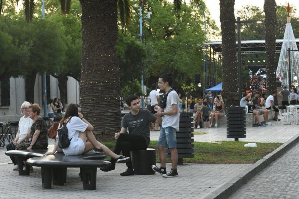 Llaman a licitación para la compra de equipamiento urbano