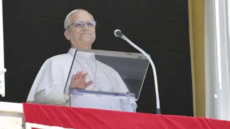 Regina Coeli: “La resurrección del Señor es nuestra resurrección”