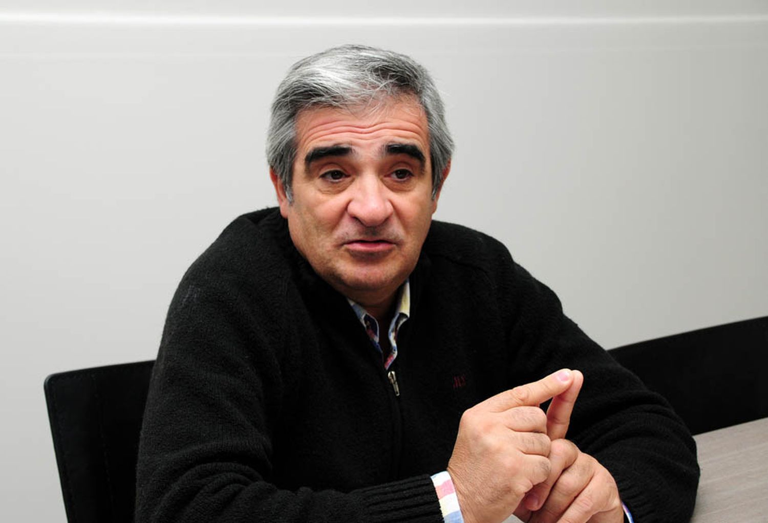 “En el Concejo somos 19 concejales porque siempre falta D´Alessandro”, dijo Labaroní