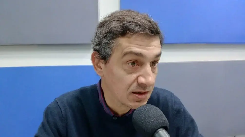 La ordenanza aprobada por mayoría habilita al Gobierno municipal a intervenir sobre frecuencias, horarios y recorridos.