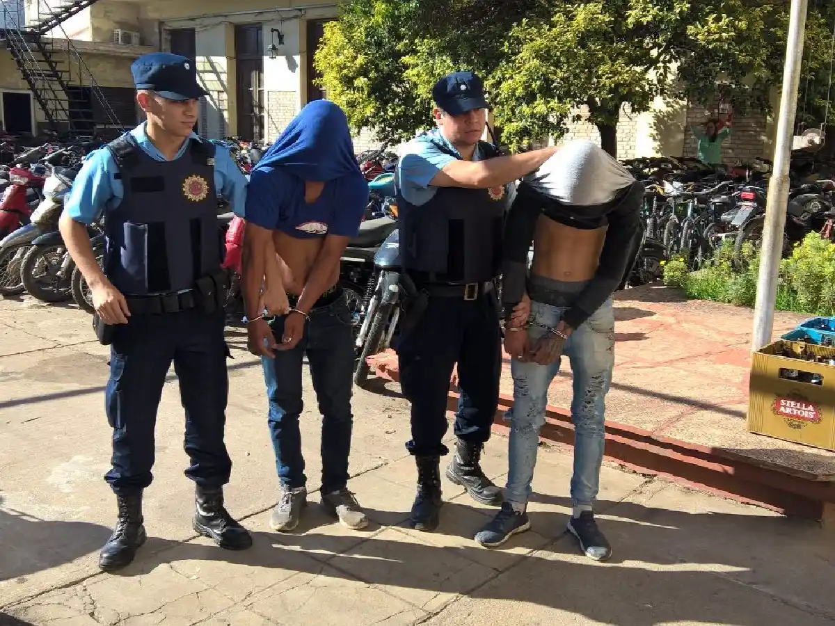 Dos detenidos por ingresar  a robar a una confitería