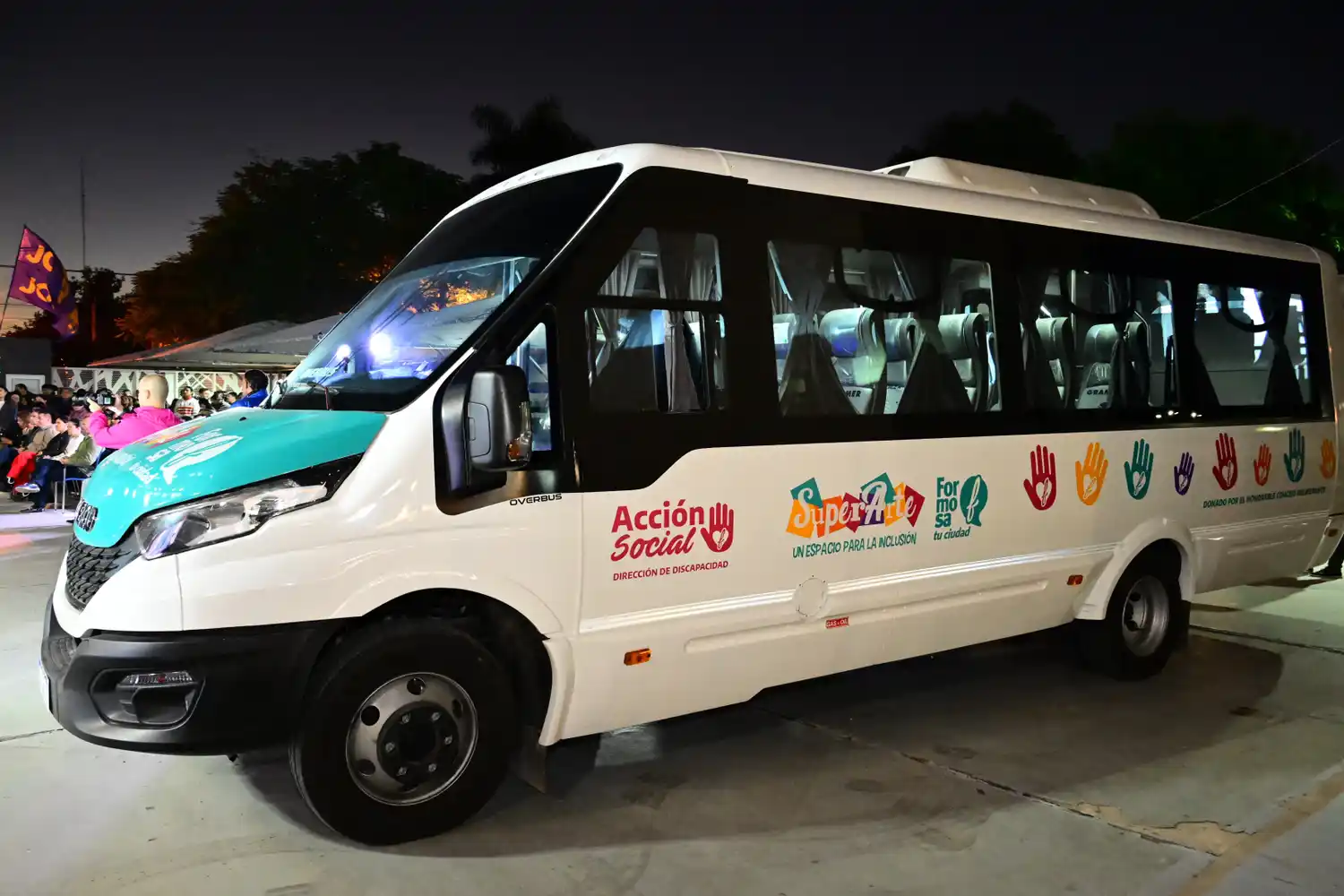 El HCD entregó a la Comuna una nueva unidad para el traslado de personas con discapacidad