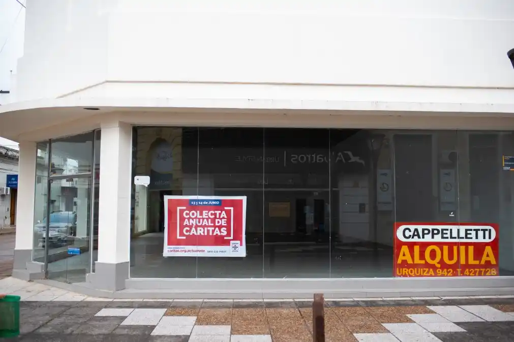 Proliferan los locales comerciales vacíos en el centro de la ciudad (foto: Joaquín García)
