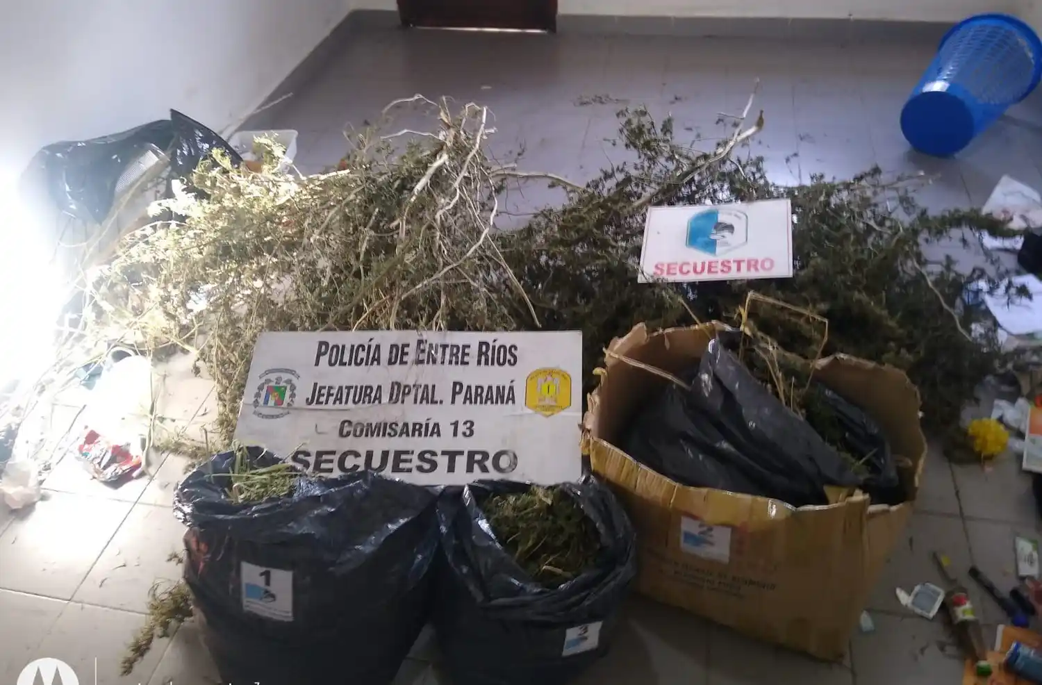 Allanamiento por narcomenudeo en Paraná