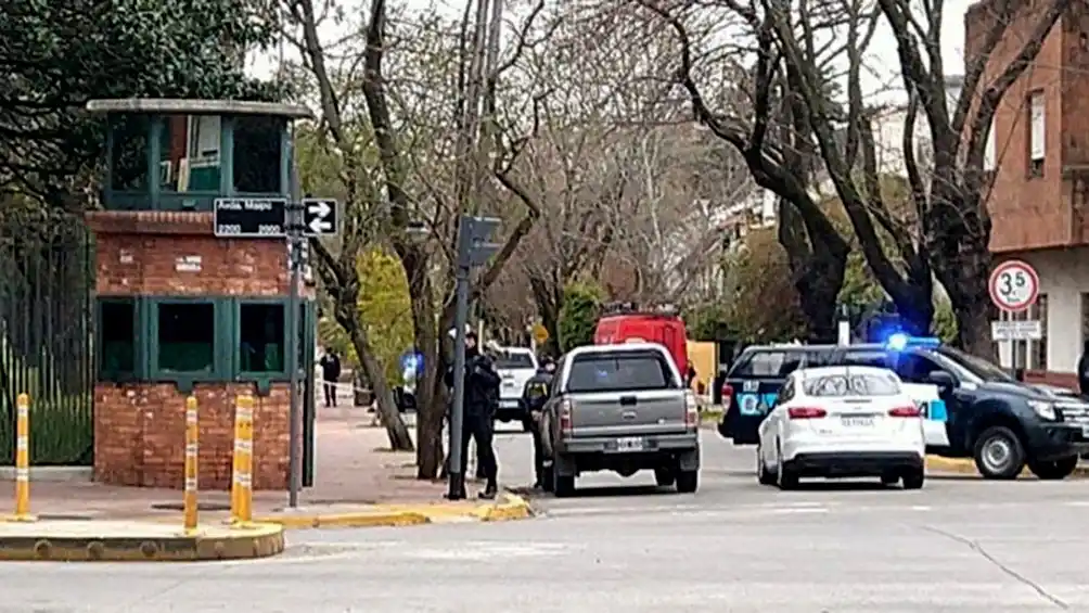 Quinta de Olivos: Por tercera vez volvió a aparecer el hombre que arrojó una bomba molotov