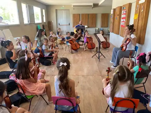 Se realizará hoy el festejo de los 25 años de la primera clase brindada en la Orquesta-Escuela