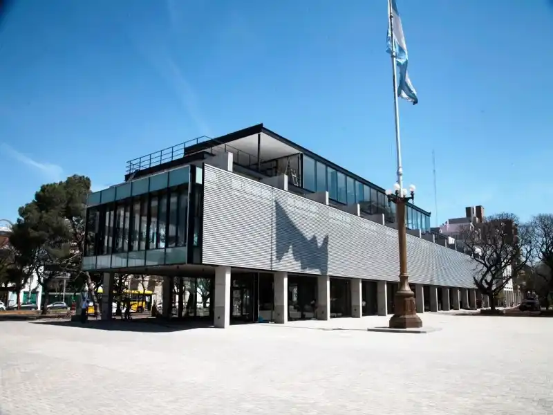 Punto Virtual: asesoran a vecinos en la digitalización de trámites y tributos municipales